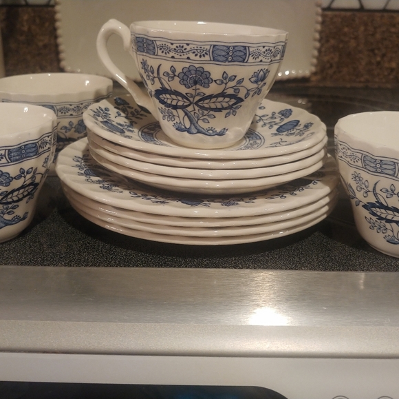 Myott Meakin tableware, vintage blue onion pattern - Picture 12 of 16